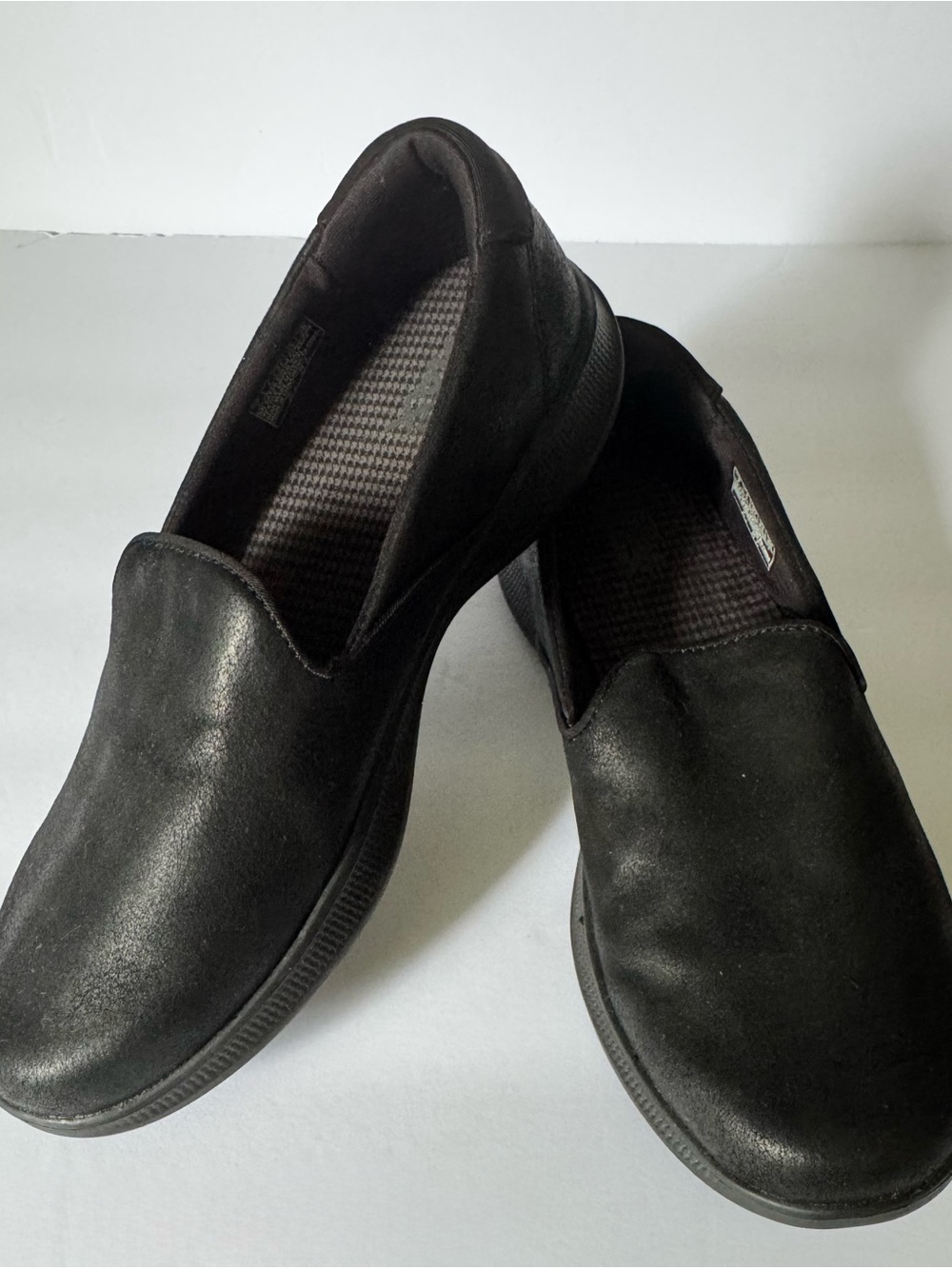 SKECHERS Women’s 7 Goga Max Black Leather Slip On Comfort Shoes Lightweight EUC